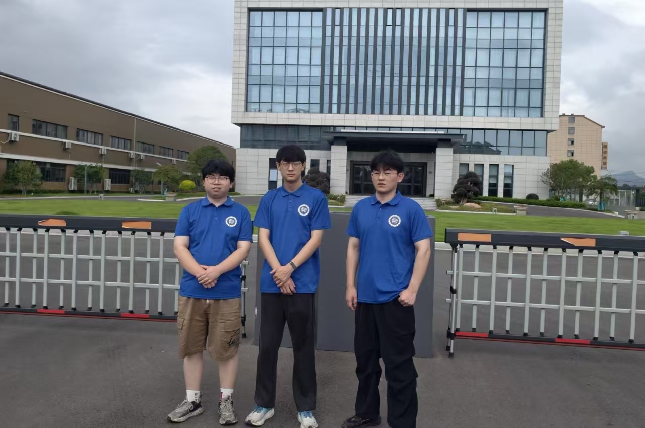 �ٟ����Ҋ���� ������У�W(xu��)�����M(j��n)�㽭���־���̽���S������"�����ܴa