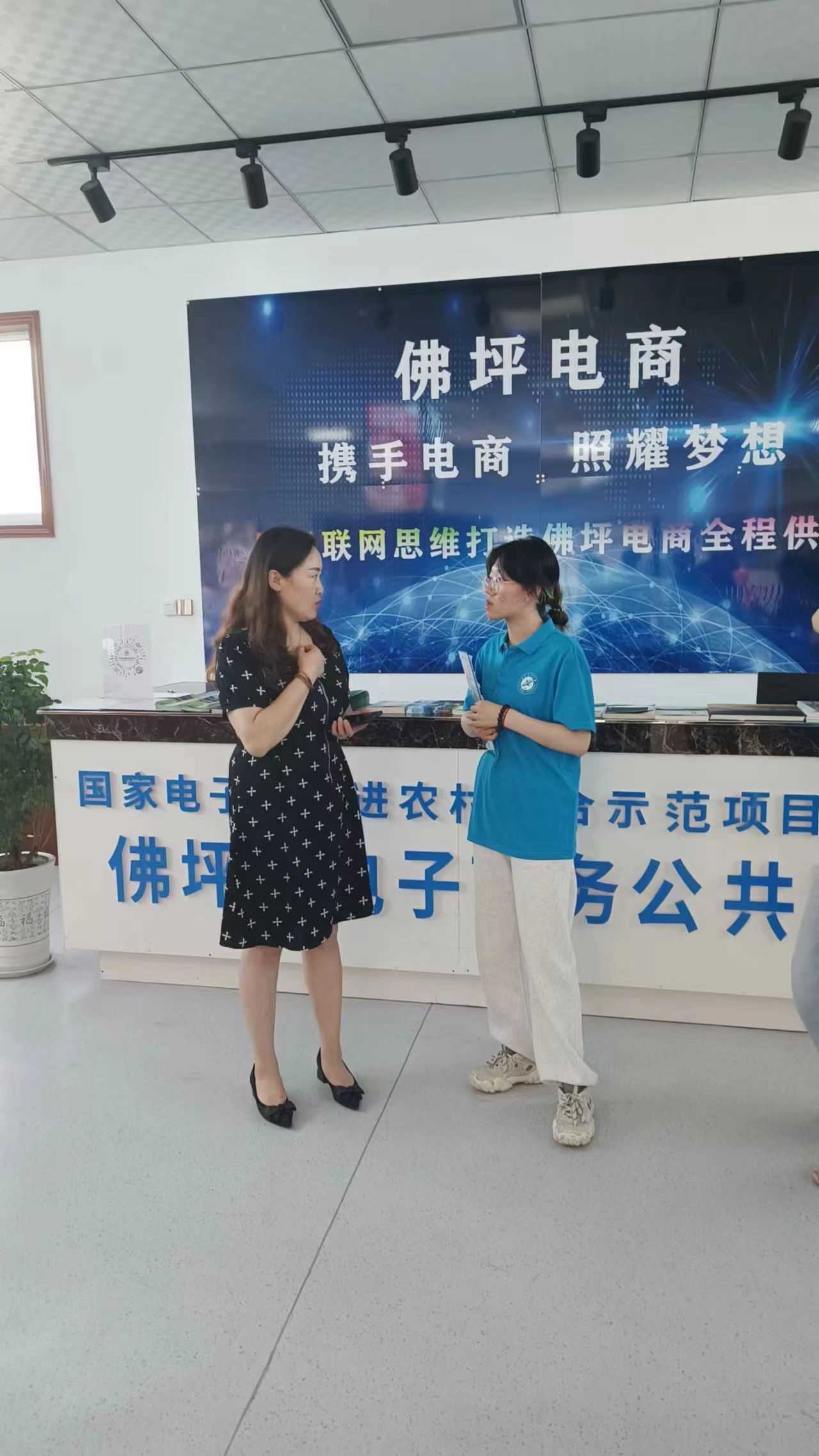 �r�ù�������̰lչ���ƽ����v�w