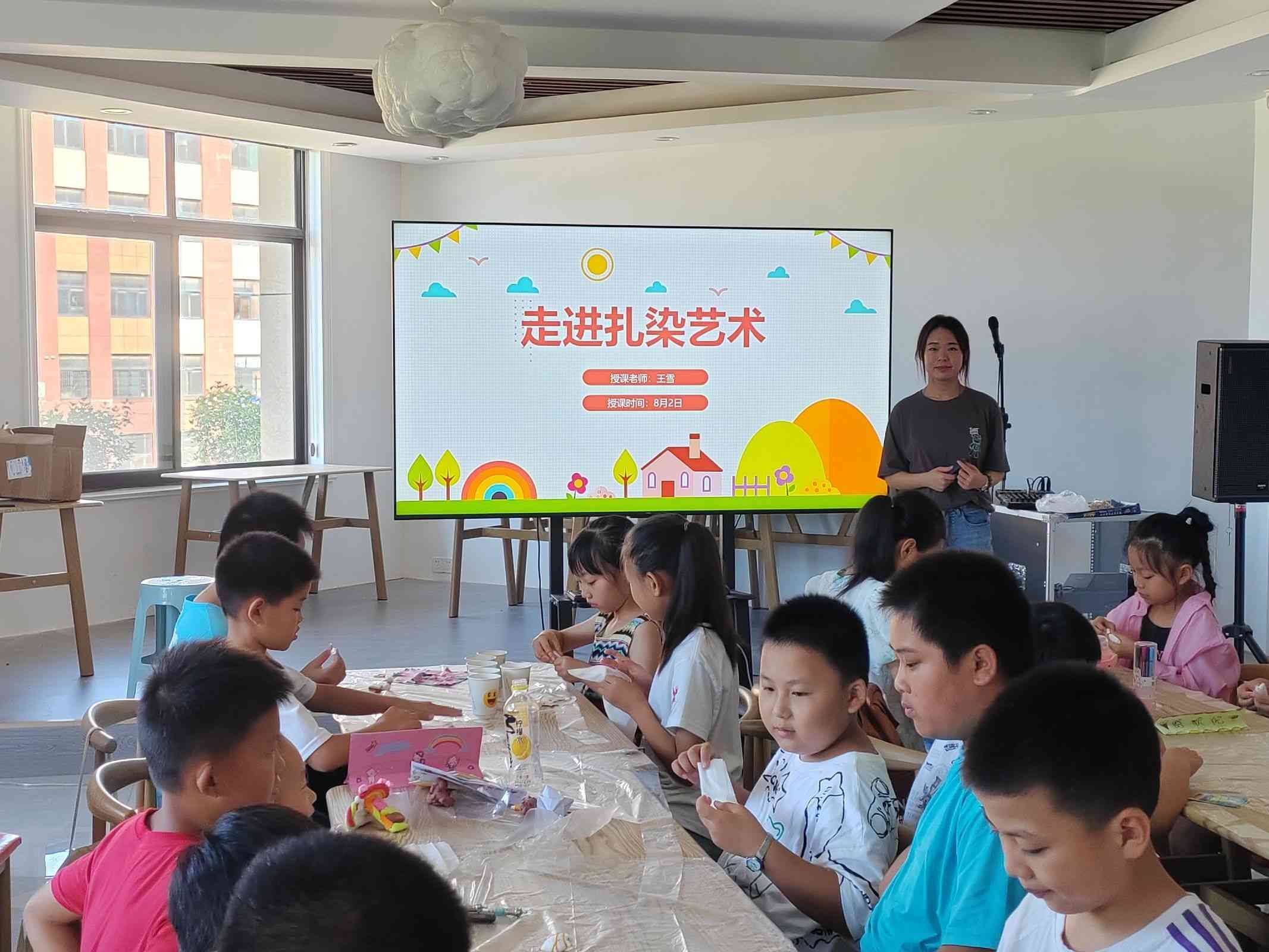 �������L֧��꠰���һ�ռ����¶��ռo��