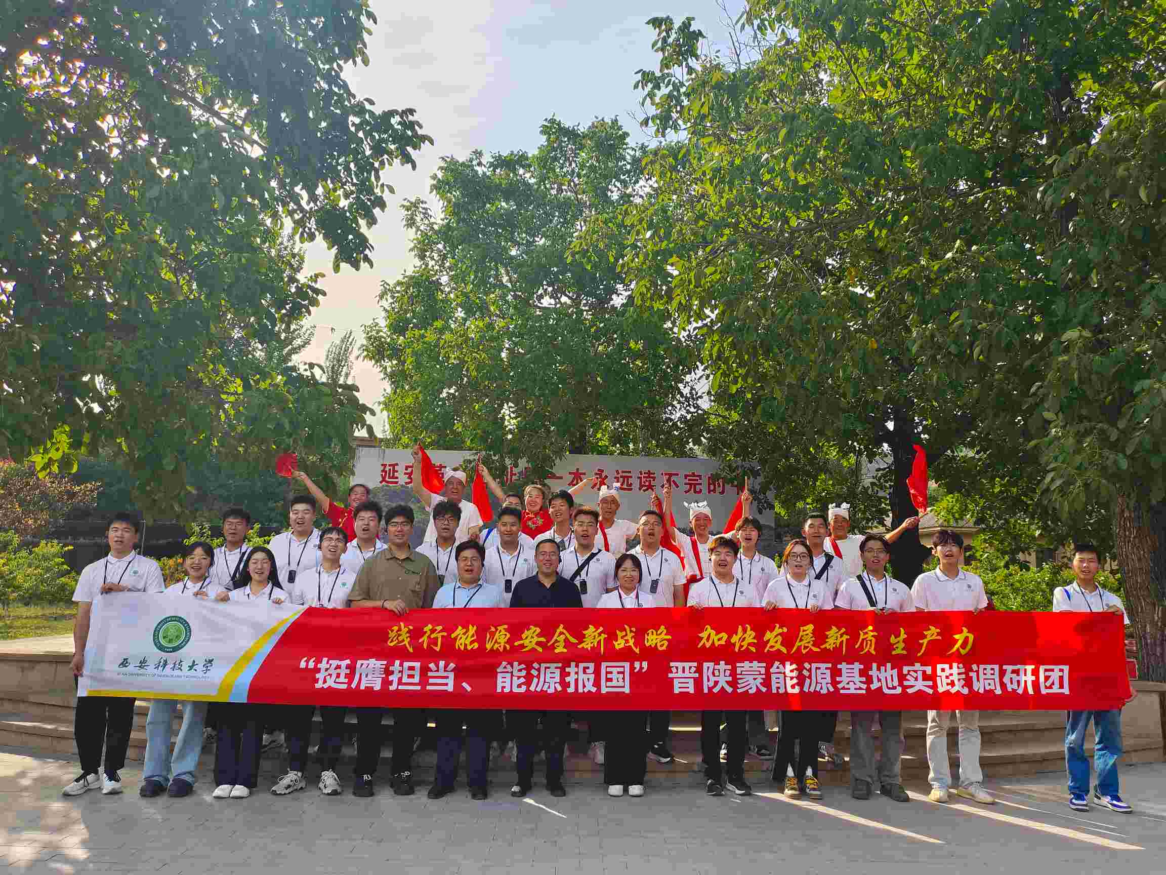 �����Ƽ���W������`�F����ƺ֮���c�����ݳ�