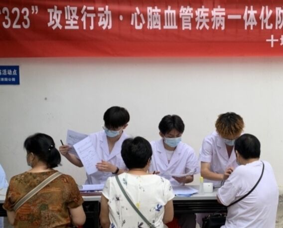 �����t(y��)���������Є�(d��ng)