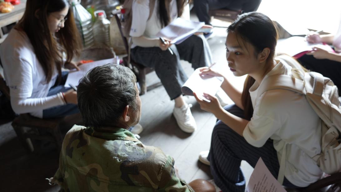 �ഺ�_���������飬֪�к�һ�����l�����d�������ϵ�һ�����WԺ����Ϫ֪�С��Fꠕ�Ϫ���{�мo��