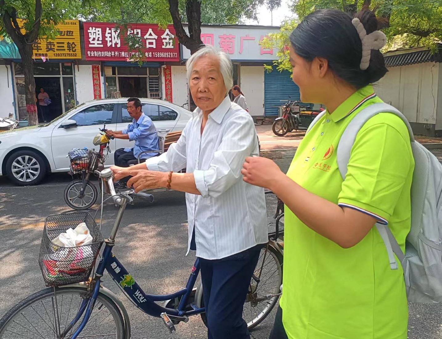 ����ꖶ���������ʢ�ġ����� ��ꖎ����W(xu��)Ժ�ČW(xu��)Ժ־Ը����(w��)�(du��)�¾���ģ������֦