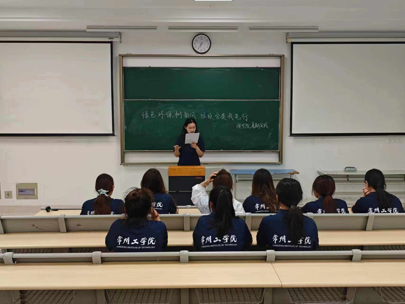  ����������`�����ڈF�������^�������{�о����F��