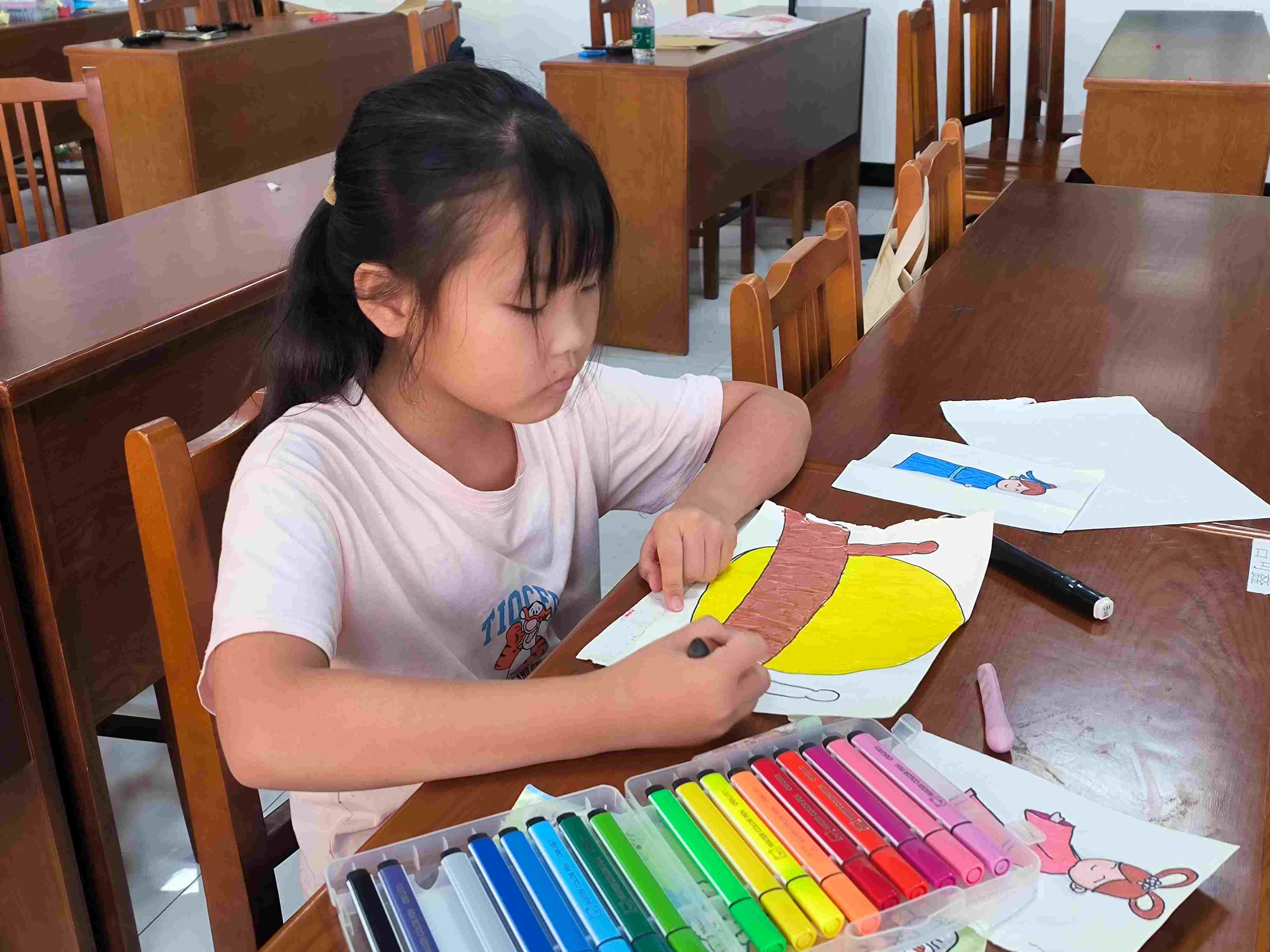 �o(h��)���ѹ�Ӣ����Ϧ�Ļ��c�L������֮��