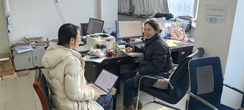 ɽ�|��W��������׷����Դ�{�ЈF�_չ�tɫ�Ļ��z�a���o���P���`�{�л��