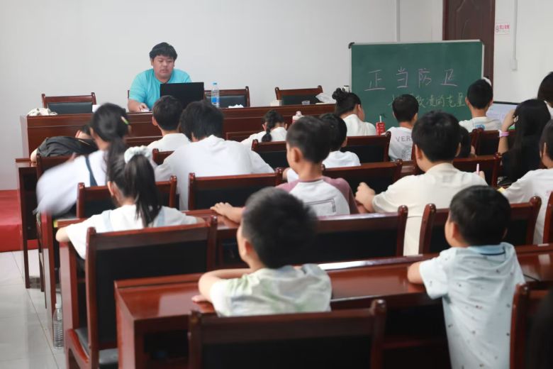 ���팍�`���l(xi��ng)������I(xi��n)�ഺ�����d