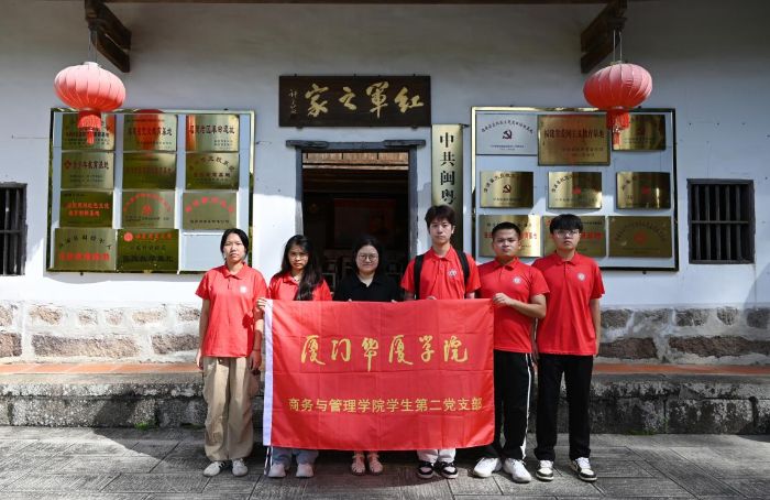 �B�T�A�B�W(xu��)Ժ�l(xi��ng)�s�����������ഺ��(sh��)�`�(du��)���M(j��n)���������ֿh�_չ�����l(xi��ng)�����(sh��)�`���