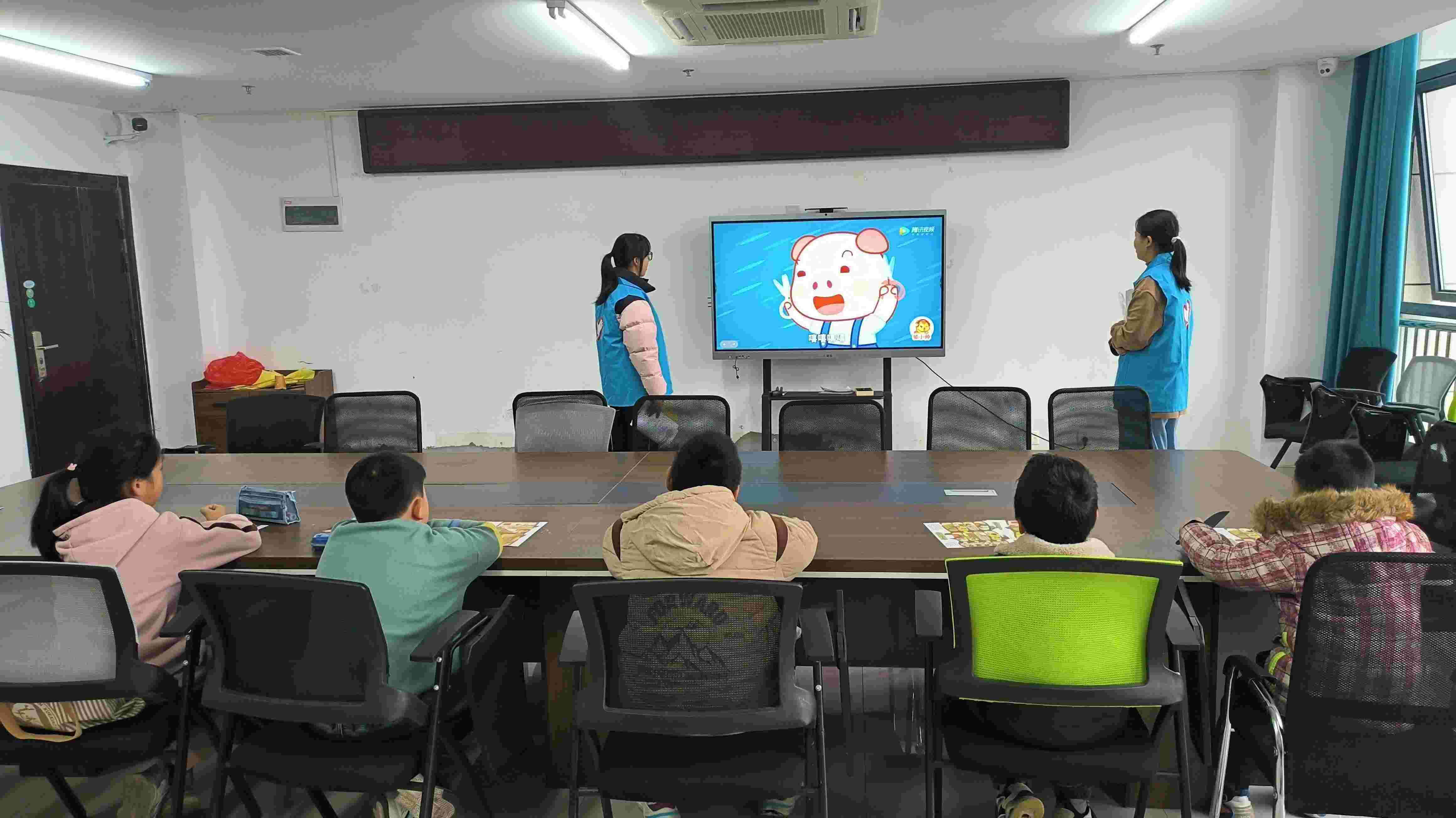 �����⣬��ȫ���v��ͯ��