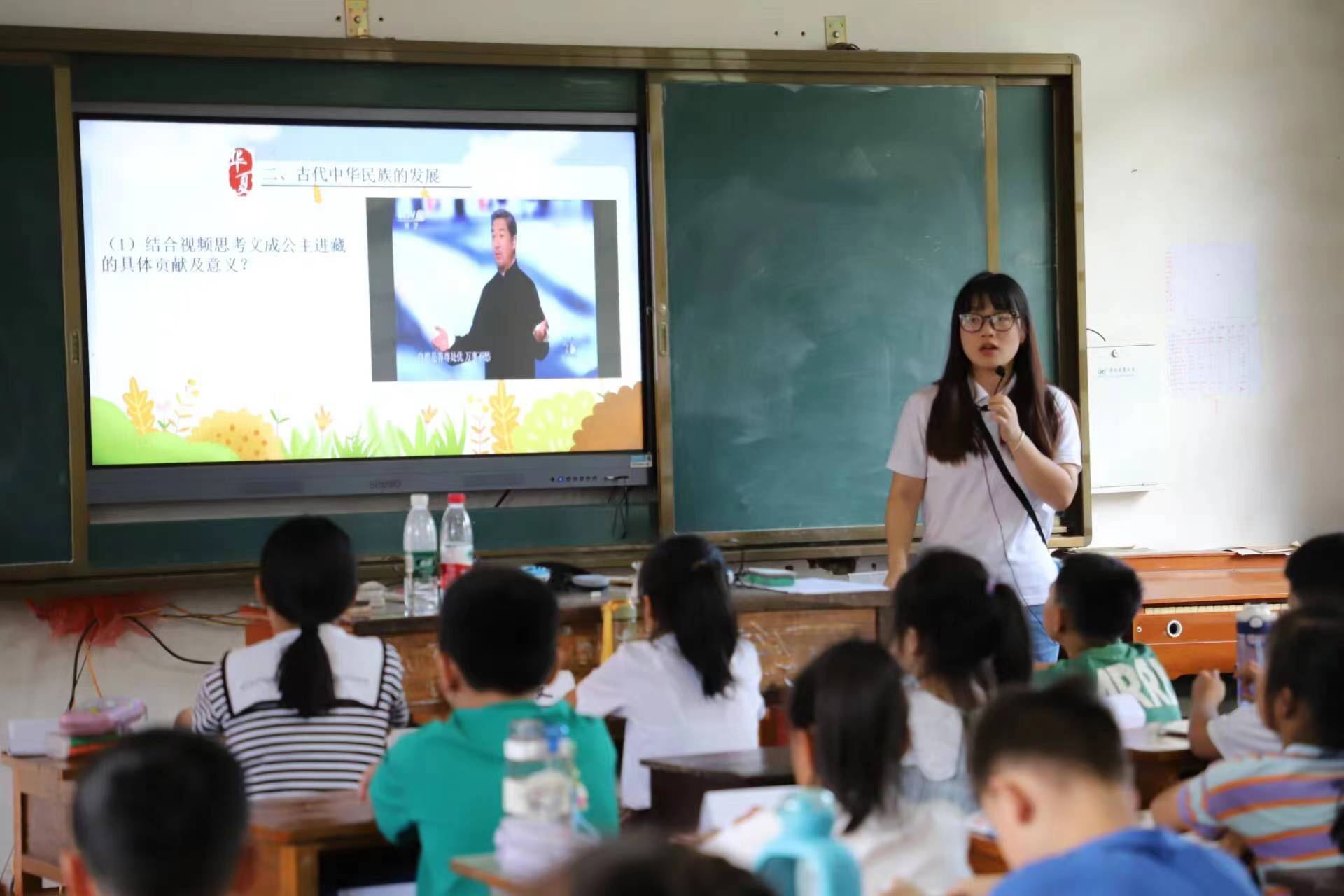 ��������F�Y������ʳ�Ļ�̽���c�vʷ����֮��