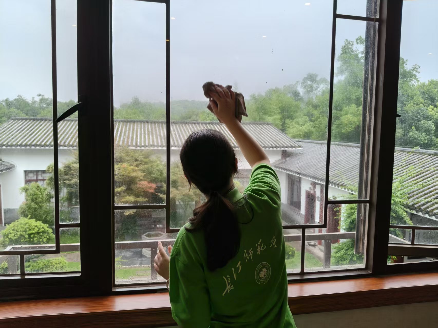 �L(zh��ng)���W(xu��)��־Ը�У���ɽҹ��չ�L(f��ng)��