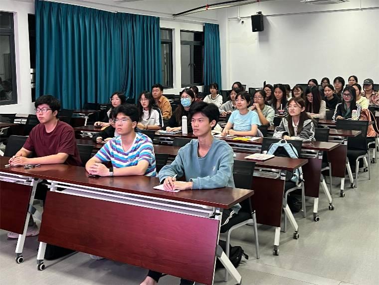 �ഺ��־�������О�