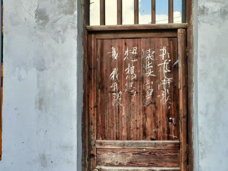 ���T�ϵĿ������������x�����V�f��ɽ�ﴺ���ϣ��