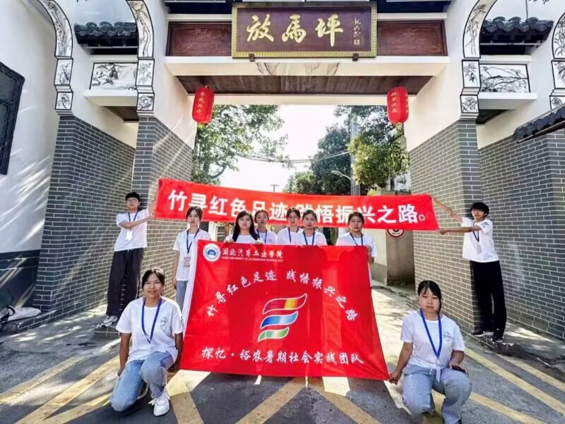 ���tɫ֮·��̽�tɫ����