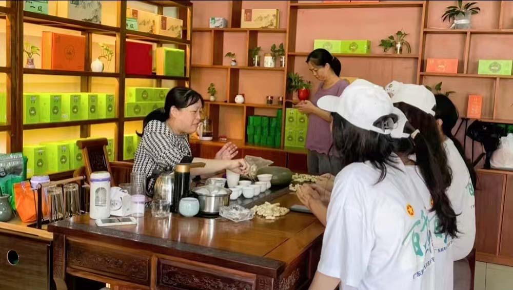 �D����㸻Դ��(sh��)�`�(du��)�c��Դؓ(f��)؟(z��)�˵Ľ�����ͨӍ�T ���� ���D