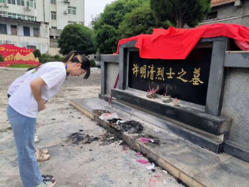 ��̽����ԣ�r(n��ng)����(sh��)�`�F(tu��n)�������мtɫ���򣬕�(sh��)��(xi��)�A���ഺ