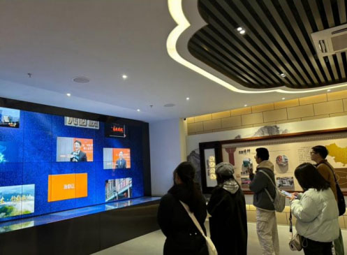 ̽��Ƭ���W�أ����ݴ�W���`꠵��{��֮��