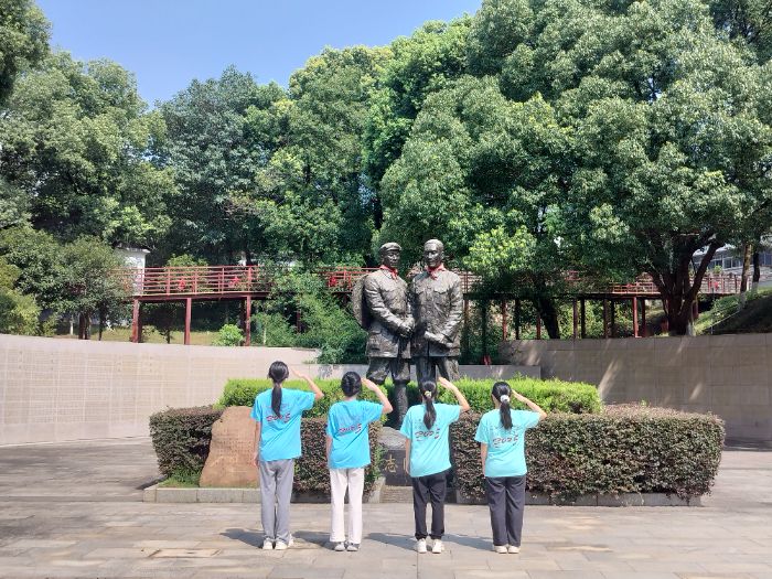 �ഺ�����l(xi��ng)����܊�@�ﾒ�һ꣬�����^�еZ����