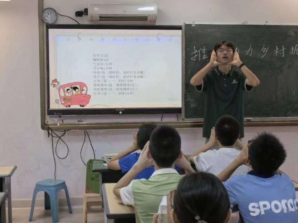 �����W�Ӽtɫ���Ռ��`��ͯ����� �t퍝�ͯ��