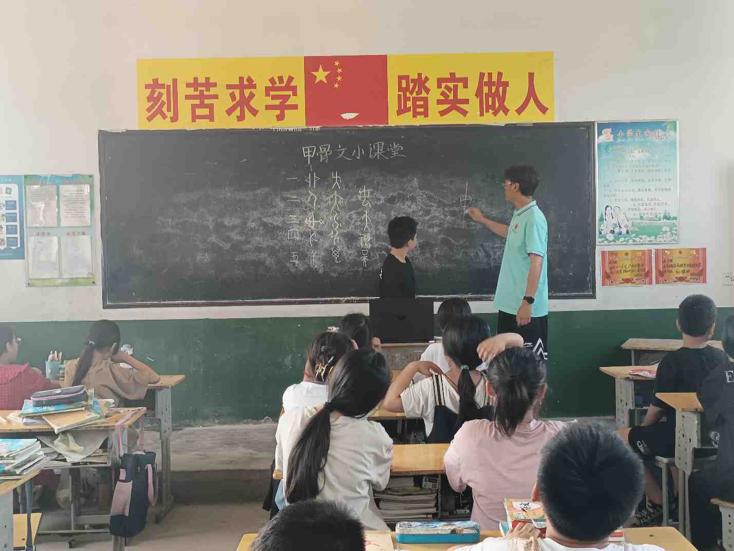 �����׹��ģ��������ɞ�