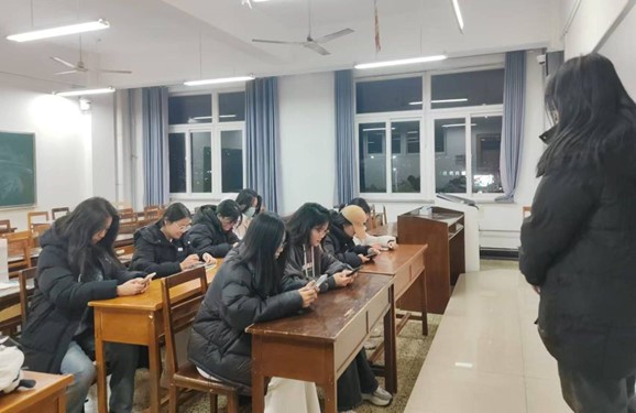 ��W(xu��)���������v������Ļ�����