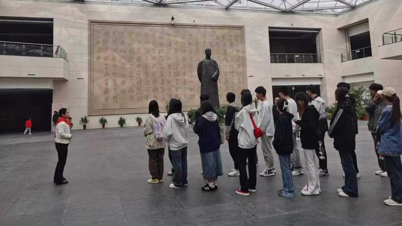 ׷����Դ��̽���׹�֮��