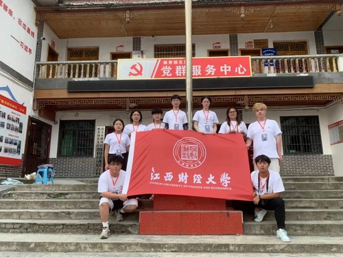 ��ï����ഺ̽��