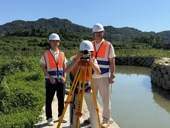 �Ƽ��x���l����������о������ՈF�x����֮��