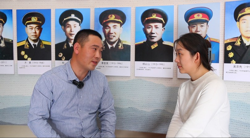 ��I���������L����