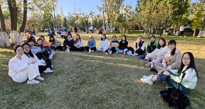 ���ώ�����W���WԺ�S���f��ʮһ�F�ջ��