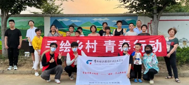 ��W��������`�������������������ա����R