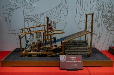 �L��ͬ�ۣ��������\�����������Վ���W�Ӹ��Ͼ��{��