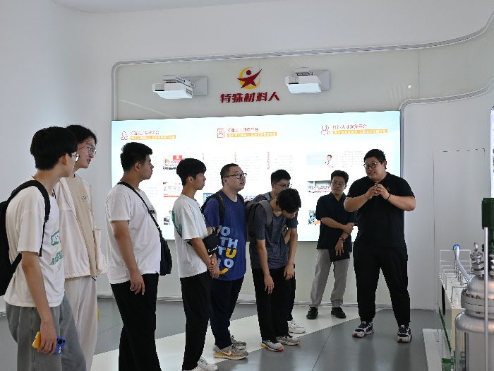 �`�оGɫʹ����̽��������;�������ٟ�ǧ�ˡ�����ͬ�x���`ꠌ��`֮��