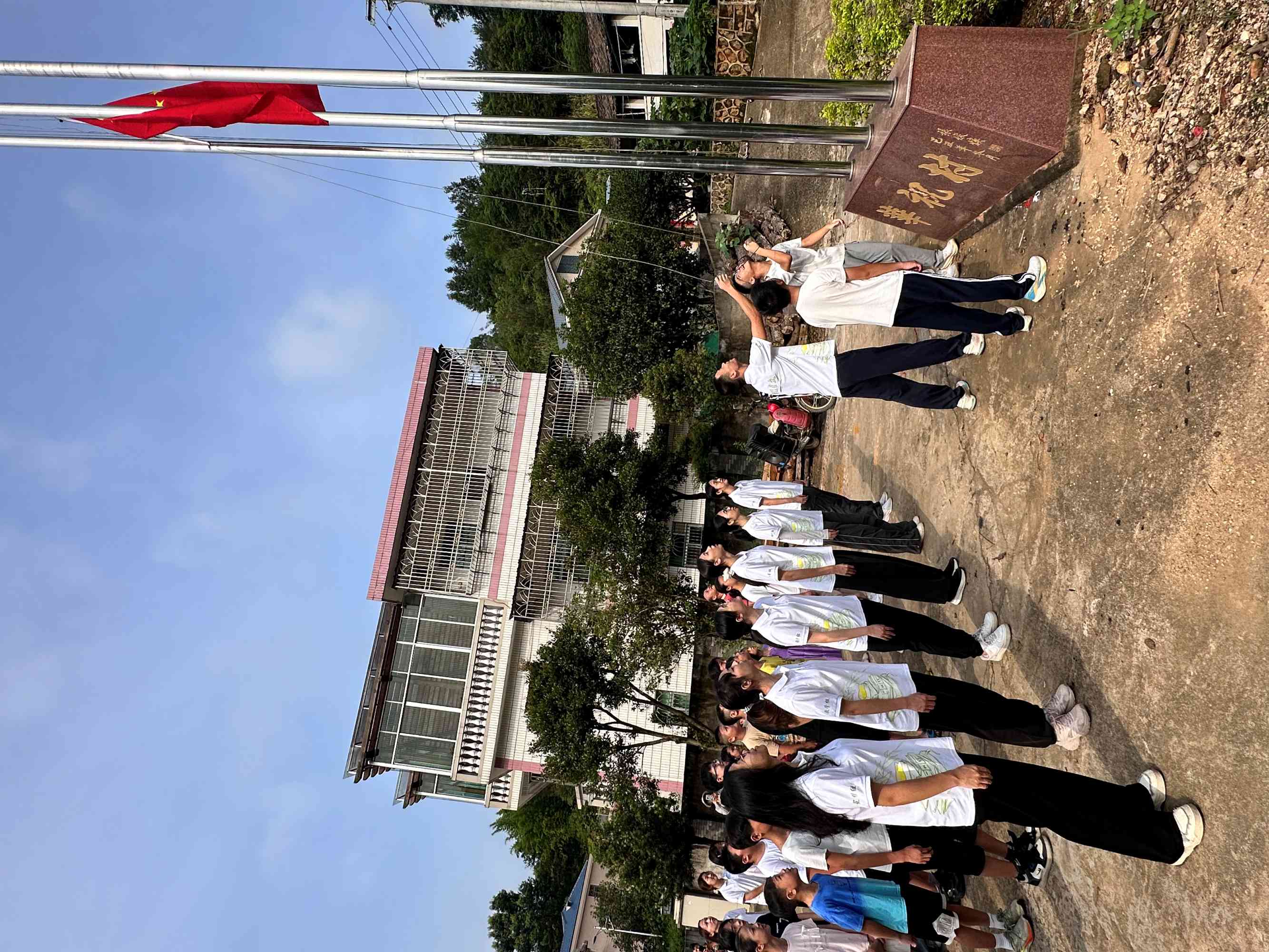 ���Ă������Aף��Ξ��Y��ӳ���x�����A�ώ�����W(xu��)�����ǻ���(sh��)�`�(du��)����I