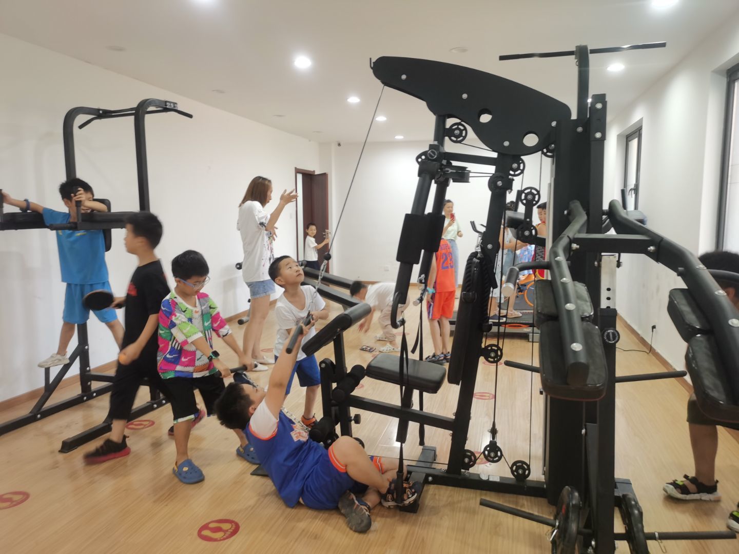 ���L(f��ng)���ˣ��P(y��ng)����