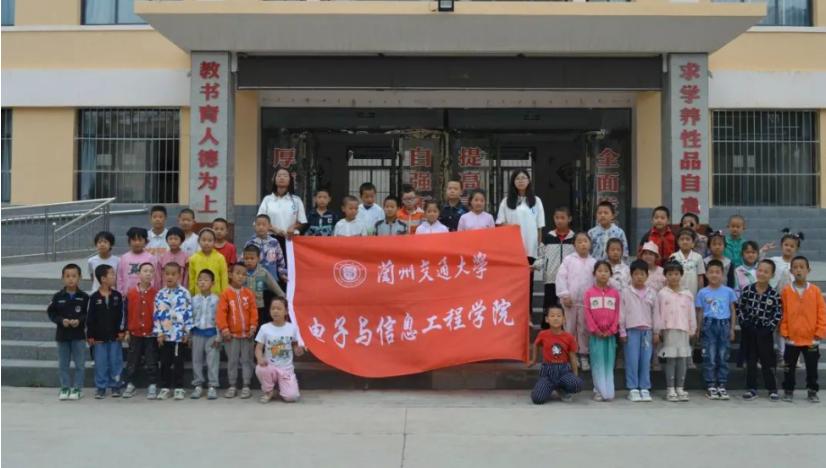 �m�ݽ�ͨ��W(xu��) ��ŌW(xu��)�� �������(hu��)��(sh��)�`���y�ֹ����l(xi��ng)���(m��ng)�������c(di��n)��δ��·��