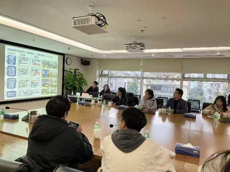 �����ջݽ����������ж�����Ը����չ����߅�硢�������δ�������V�|ؔ����W�������V���г���Ҏ����̽�OӋԺ�{�н���