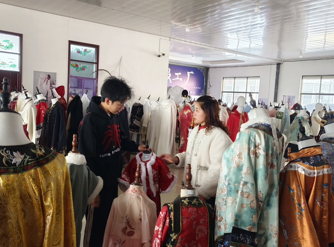 �����{�Нh���Ļ������z���������l�����d