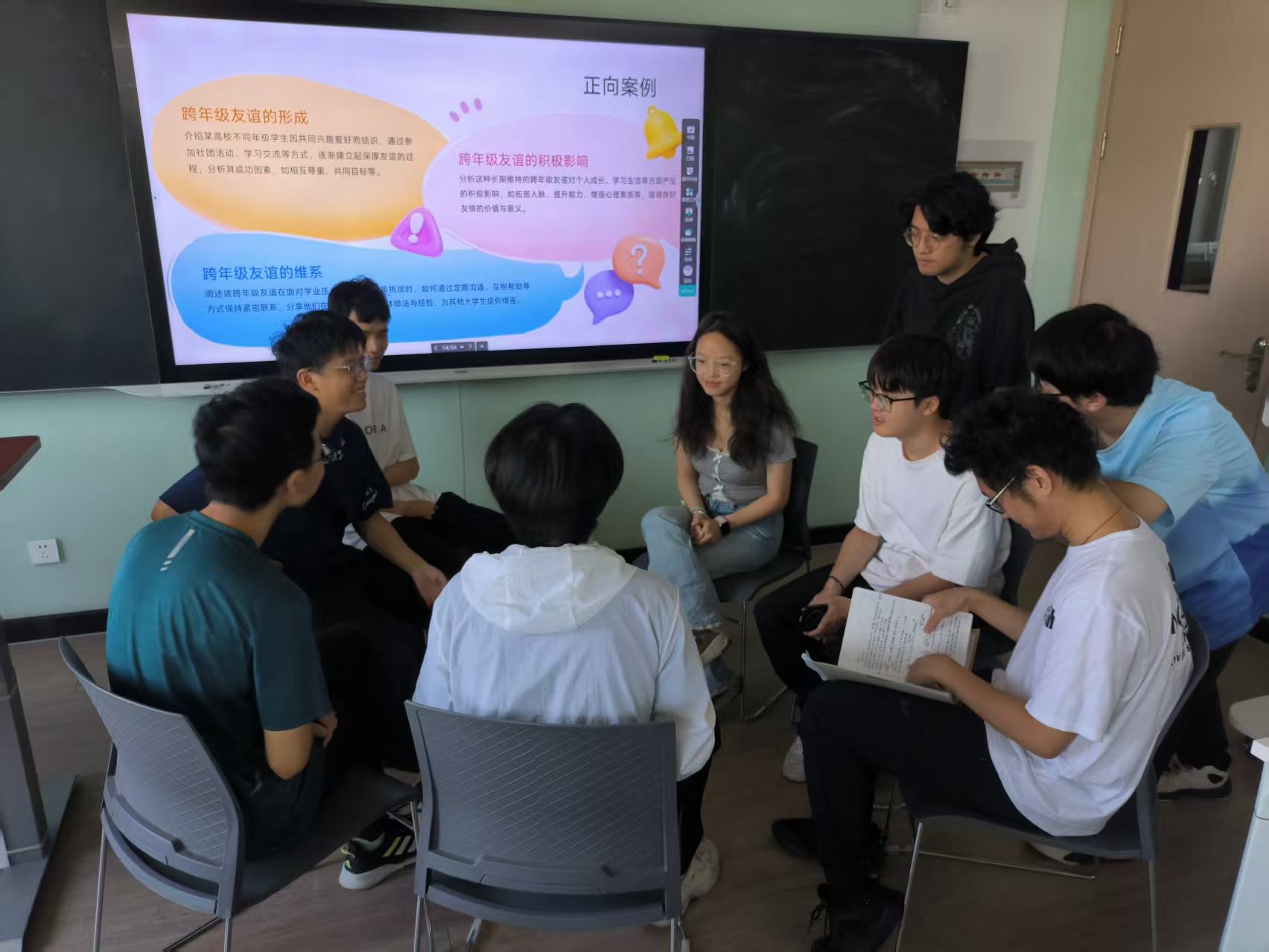 �t(y��)�������׌���_�������^��У�@����f