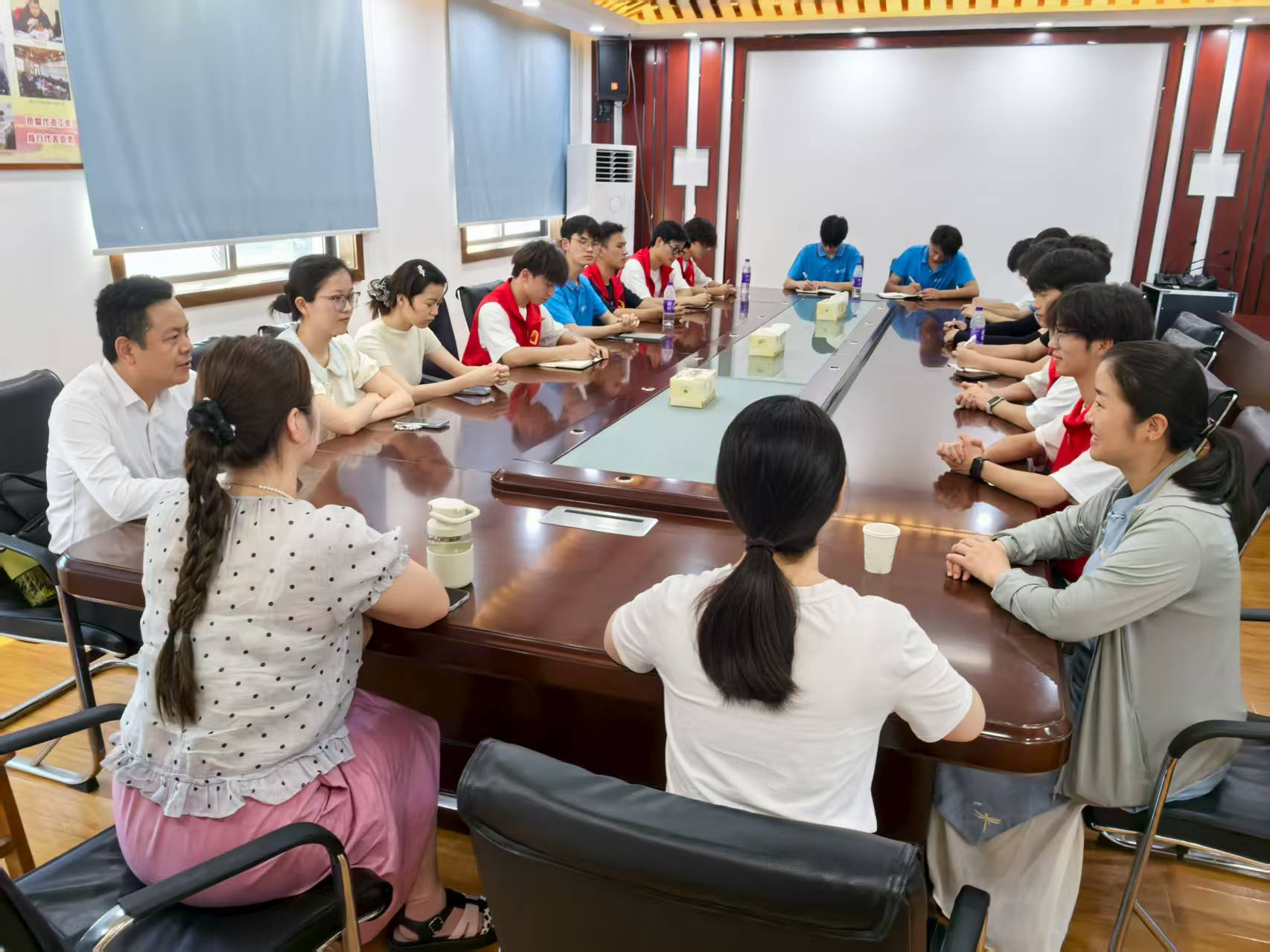 �����WԺ�W�������l���ǻ���ԭ����·���ഺ�������d�D