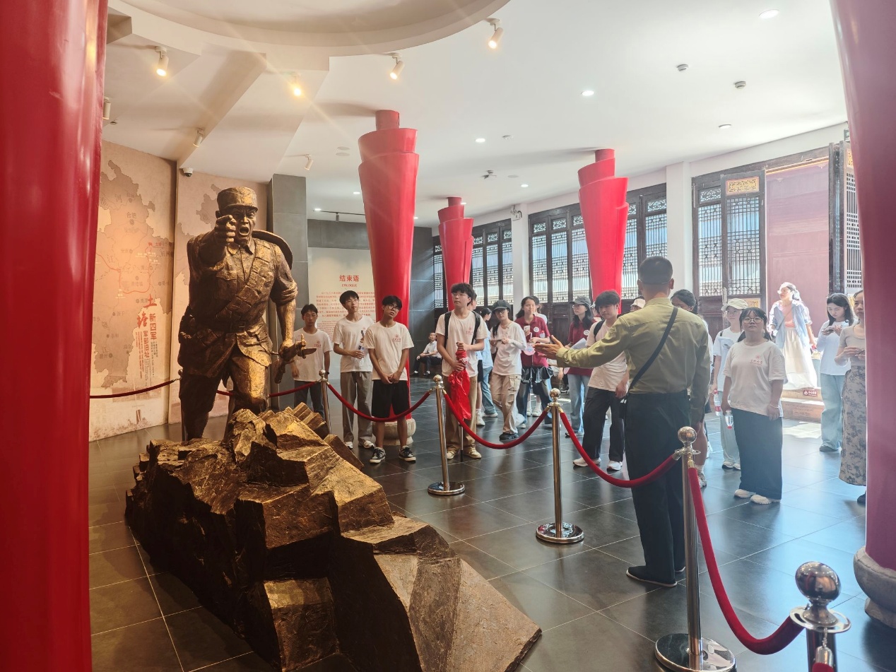 �Ϸʴ�W�˹������c�󔵓��WԺ�������l��·�����ܡ���־Ը�С�־Ը�����ϵ�Ј�����ˣ�