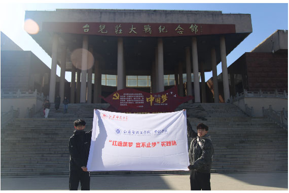 �s�m�tɫ���E���x���Ļ����С������K������W�W�Ӹ�ɽ�|���f�_չ�tɫ�������}������`