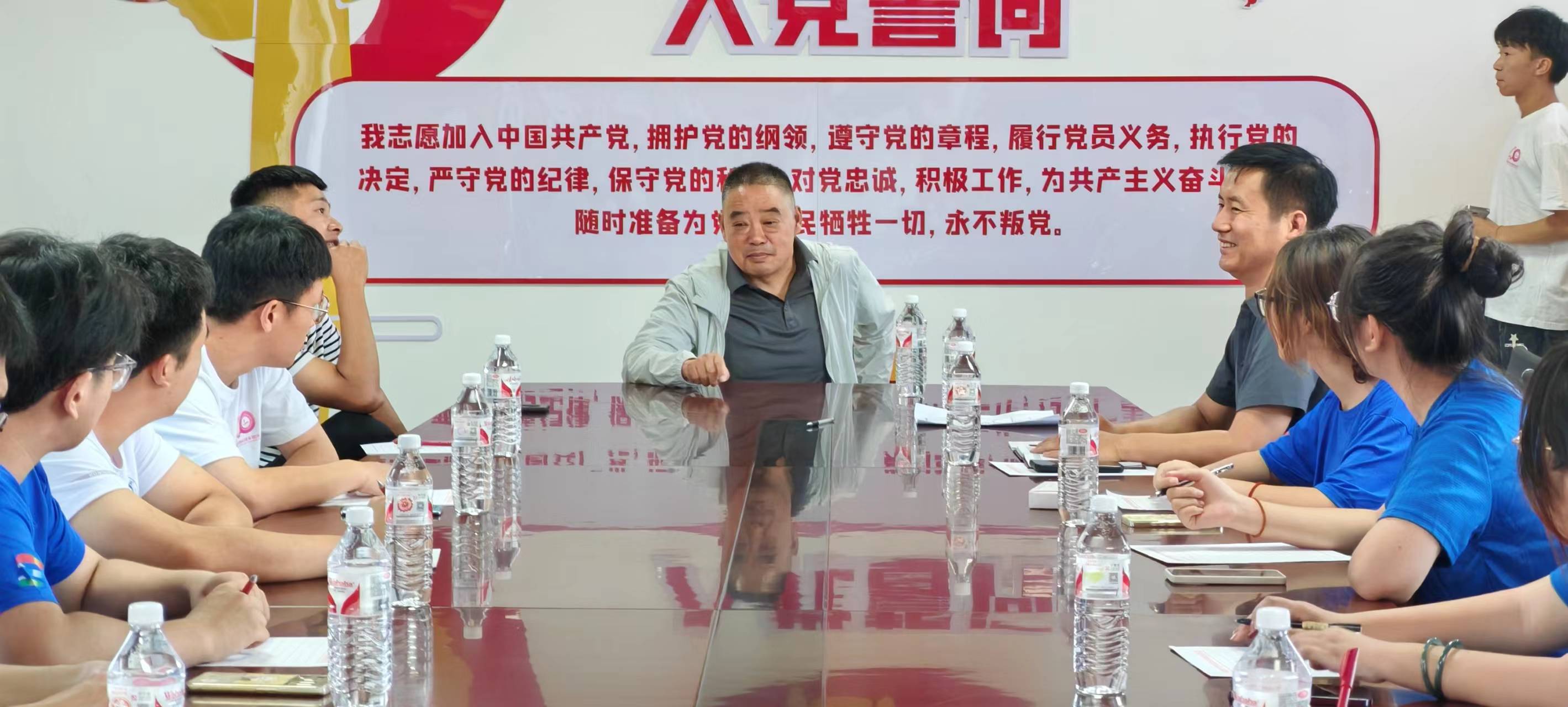 �������ģ��ط����У��շ��M����