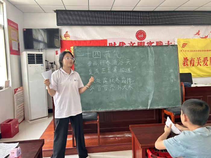 ͬ�ľ�������ů���ա����Ļ���Ă���,ָ���ϵ��ǻ�