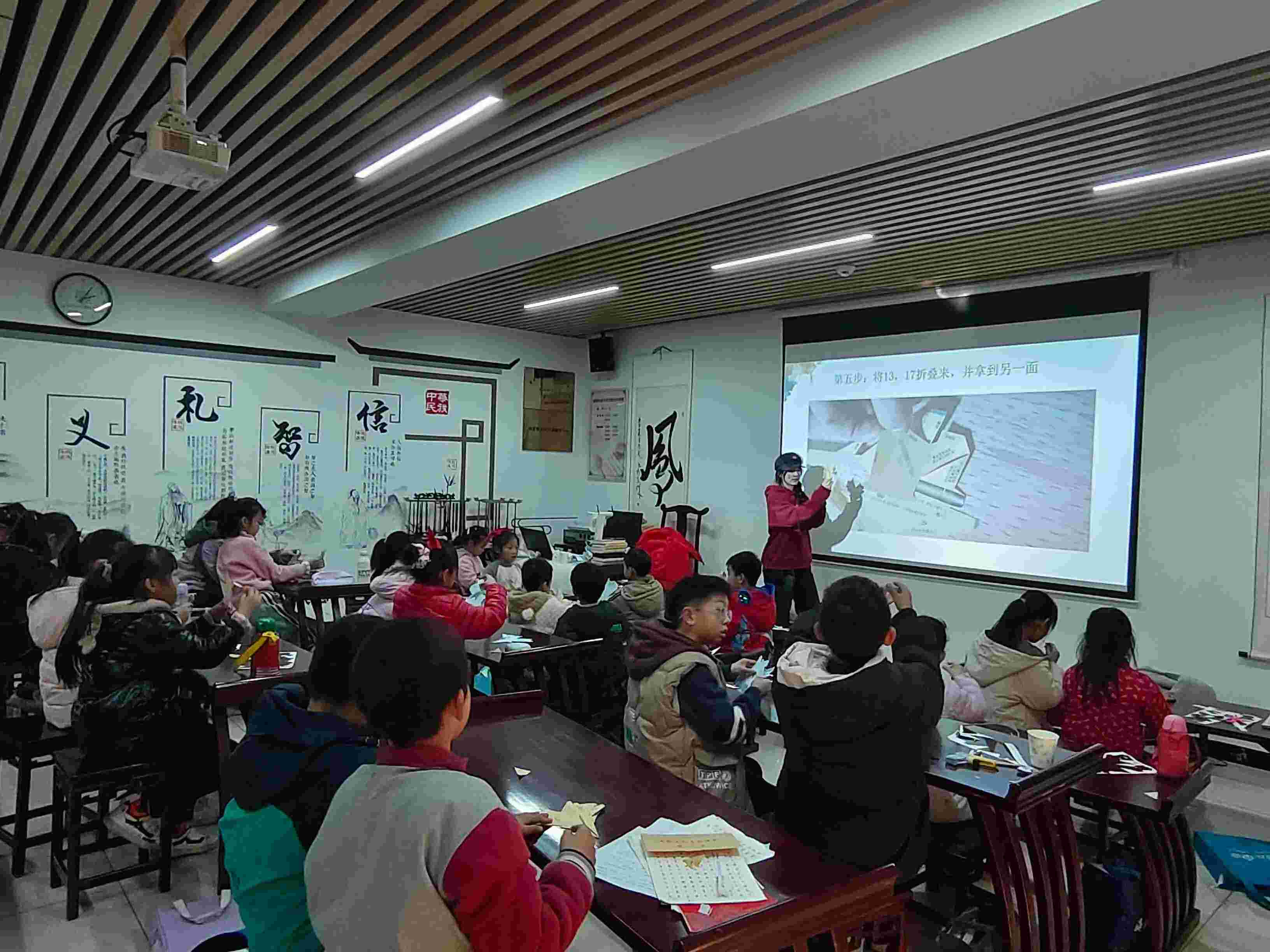 ɽ�|��W�W��������v�Ƕ��Z֧��꠵������Ӄ���