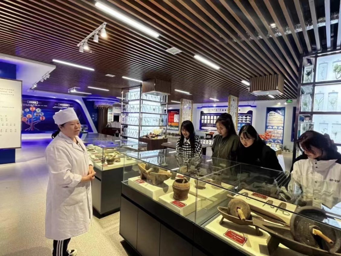 ���ɹ������W�w���������tˎ���v�F�� ��P���tˎ�Ļ������������w��