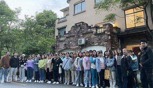 �ѻ��W(xu��)Ժ�����༉����(y��u)��༯�w�h�Z���ČW(xu��)����ȫ������L