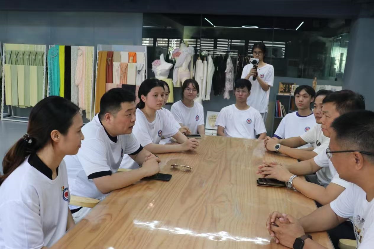 �V��ˇ�����������^ꐵ꣺��������Gɫ���� �L�̓�(n��i)�®a(ch��n)�I(y��)�®���