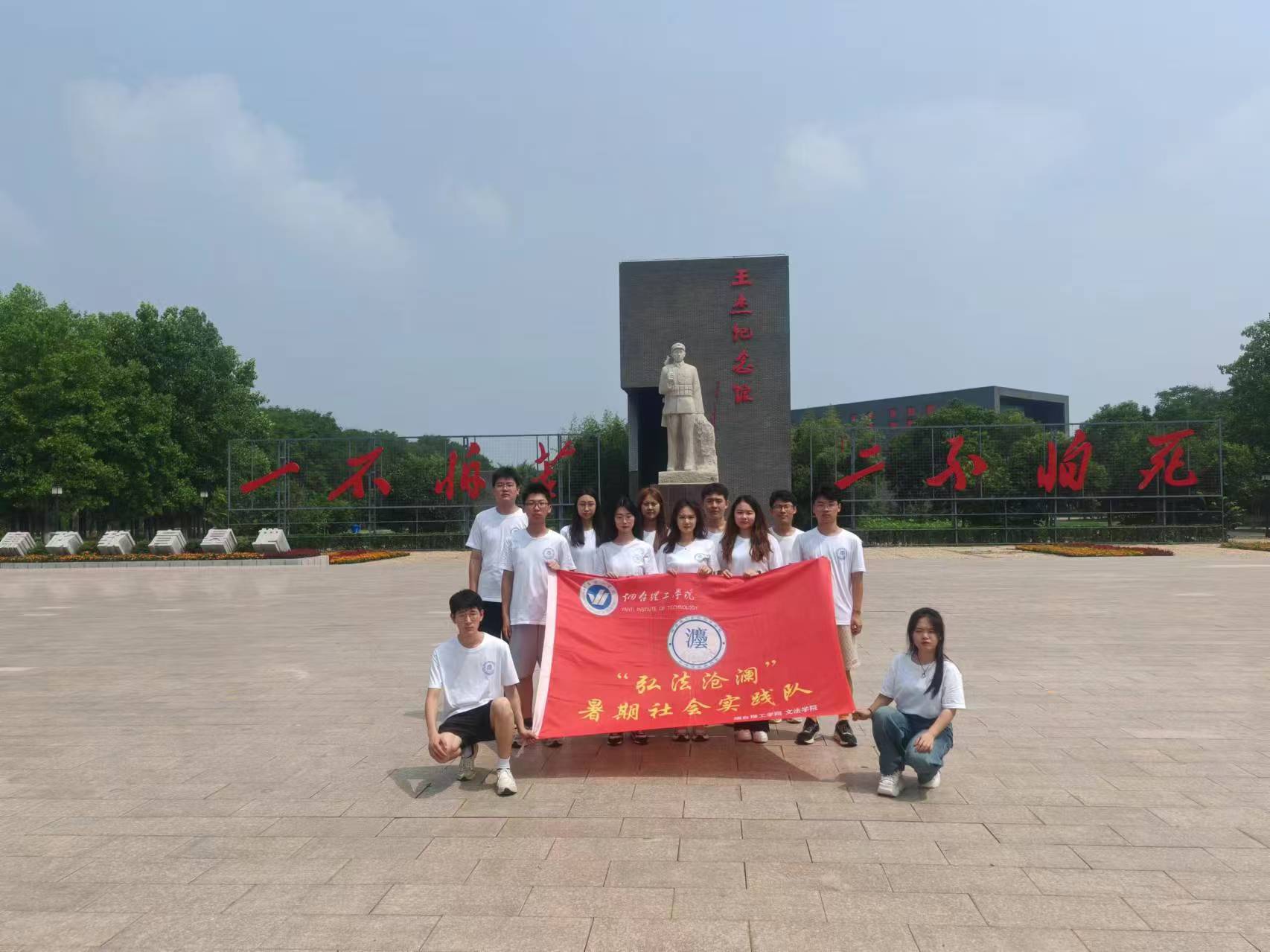 ����Ӣ�ۣ���P���񡪡��뷨�枑������`ꠝ������l�h���ܼo���^֮��