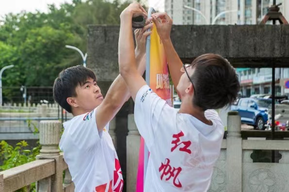 �Y�����l����ͨ�f��